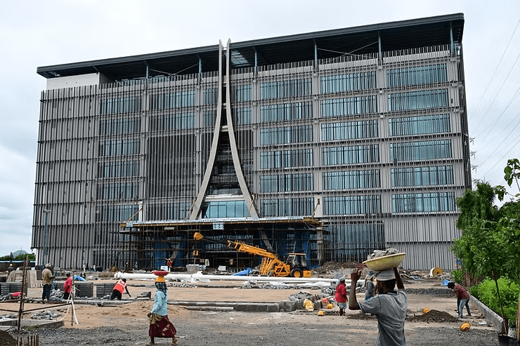 Andhra Pradesh 2025: Navigating Fiscal Realities While Reviving Ambitious Development Dreams