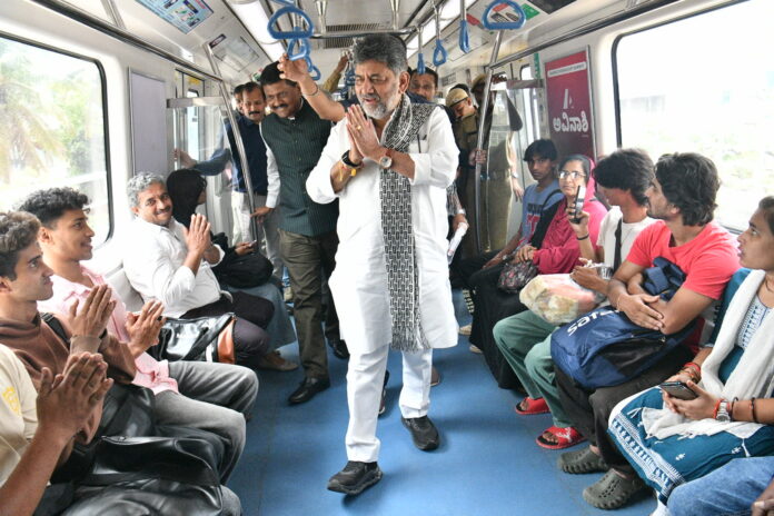 DK Shivakumar Takes Bengaluru Metro to Avoid Traffic