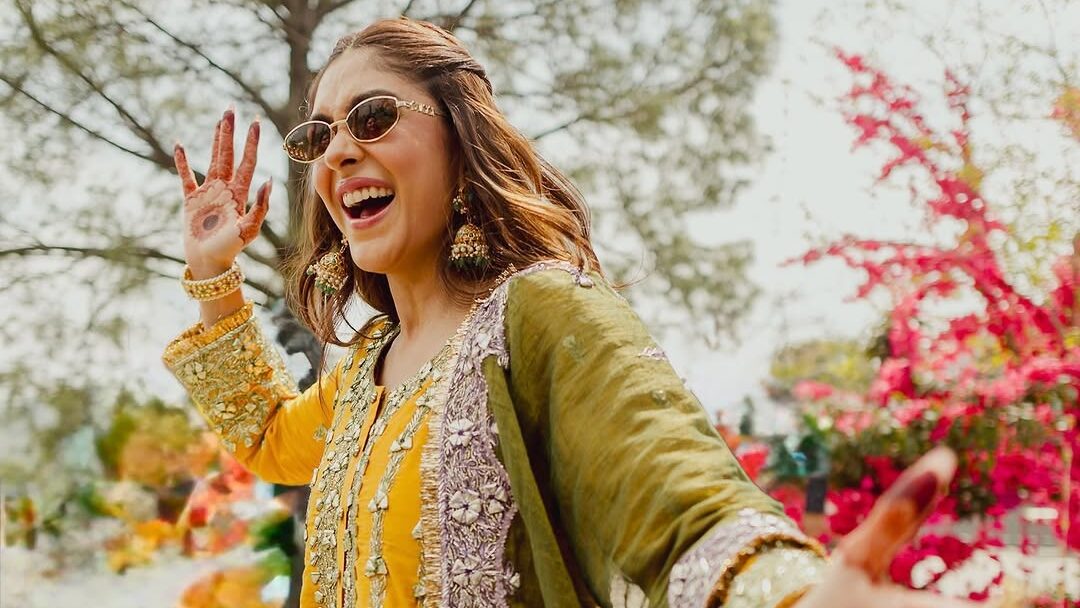 Mrunal Thakur Yellow Ethnic Look festive outfit