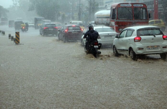 Kerala rain alert and heavy rainfall warning