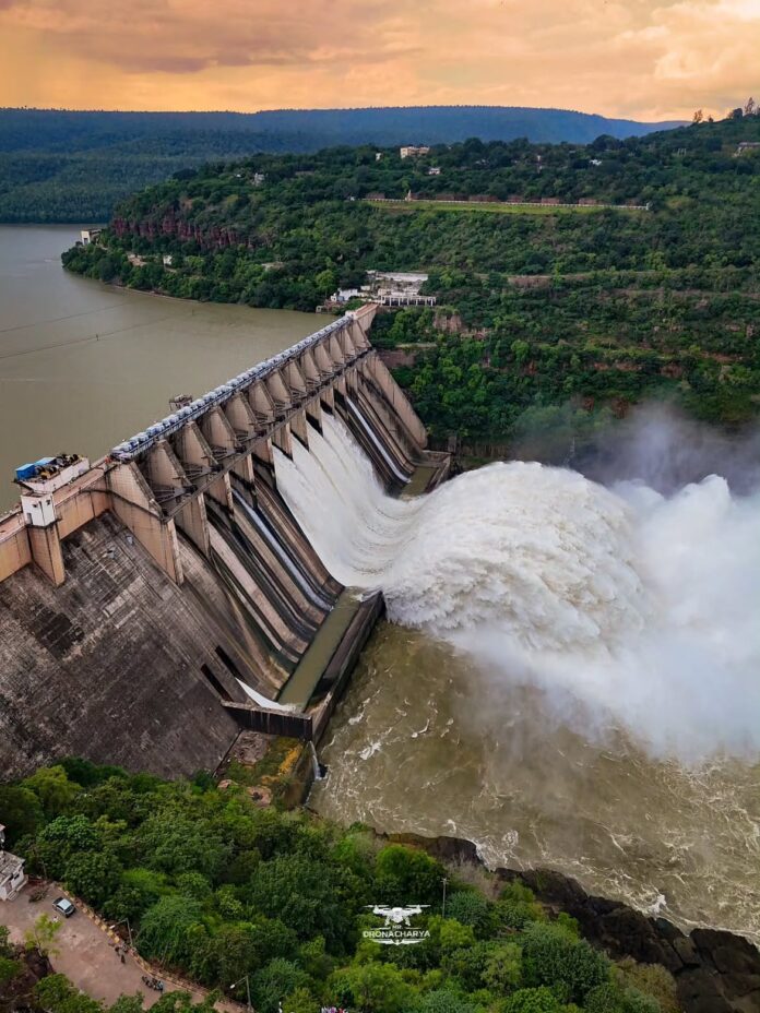 photograph of Srisailam Dam