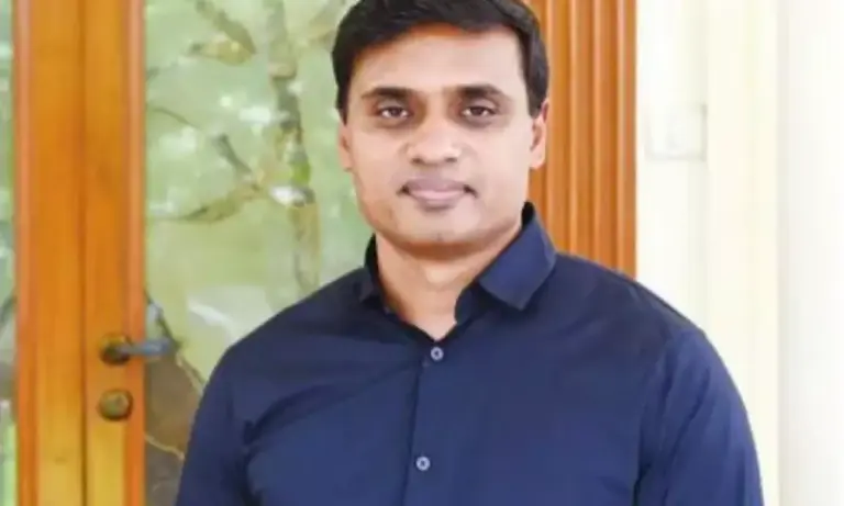Midhun Reddy’s Convoy Attacked in Punganur Amid Tension During Election Nominations