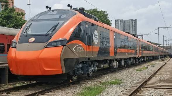 Varanasi to New Delhi Sleeper Vande Bharat Express expected to launch on October 31