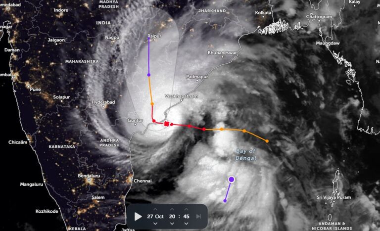 Cyclone Arnab Nears Andhra Pradesh Coast, Landfall Expected on October 28